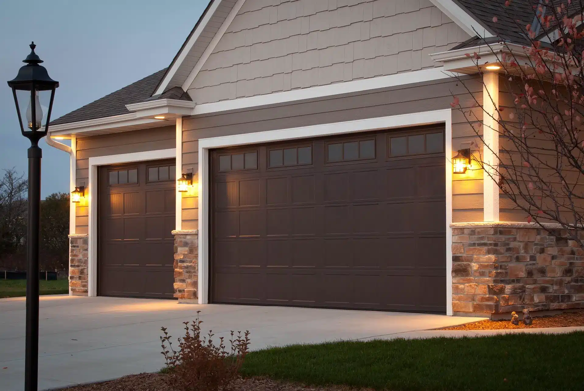 When Should You Change a Garage Door Opener Remote Battery?